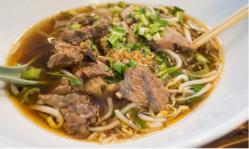 食堂承包雖然投資小，但產(chǎn)出卻很大